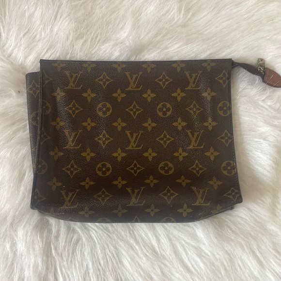 Louis Vuitton Handbags - Louis Vuitton Poche Toilette Vintage 80s 90s